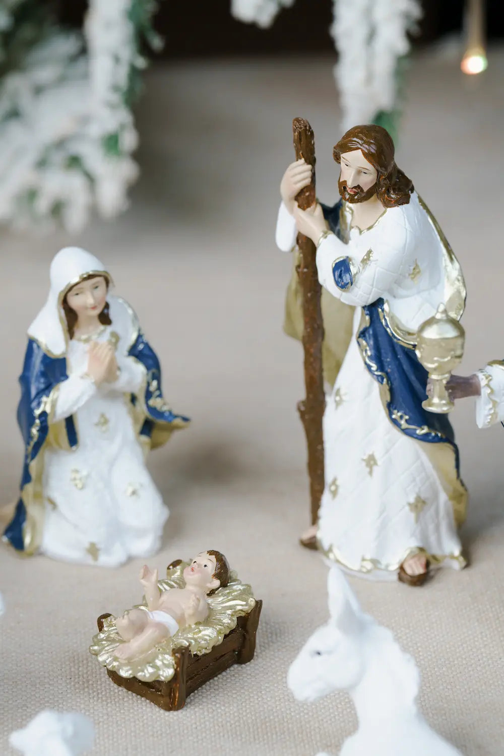 joseph mary baby jesus blue white gold nativity set