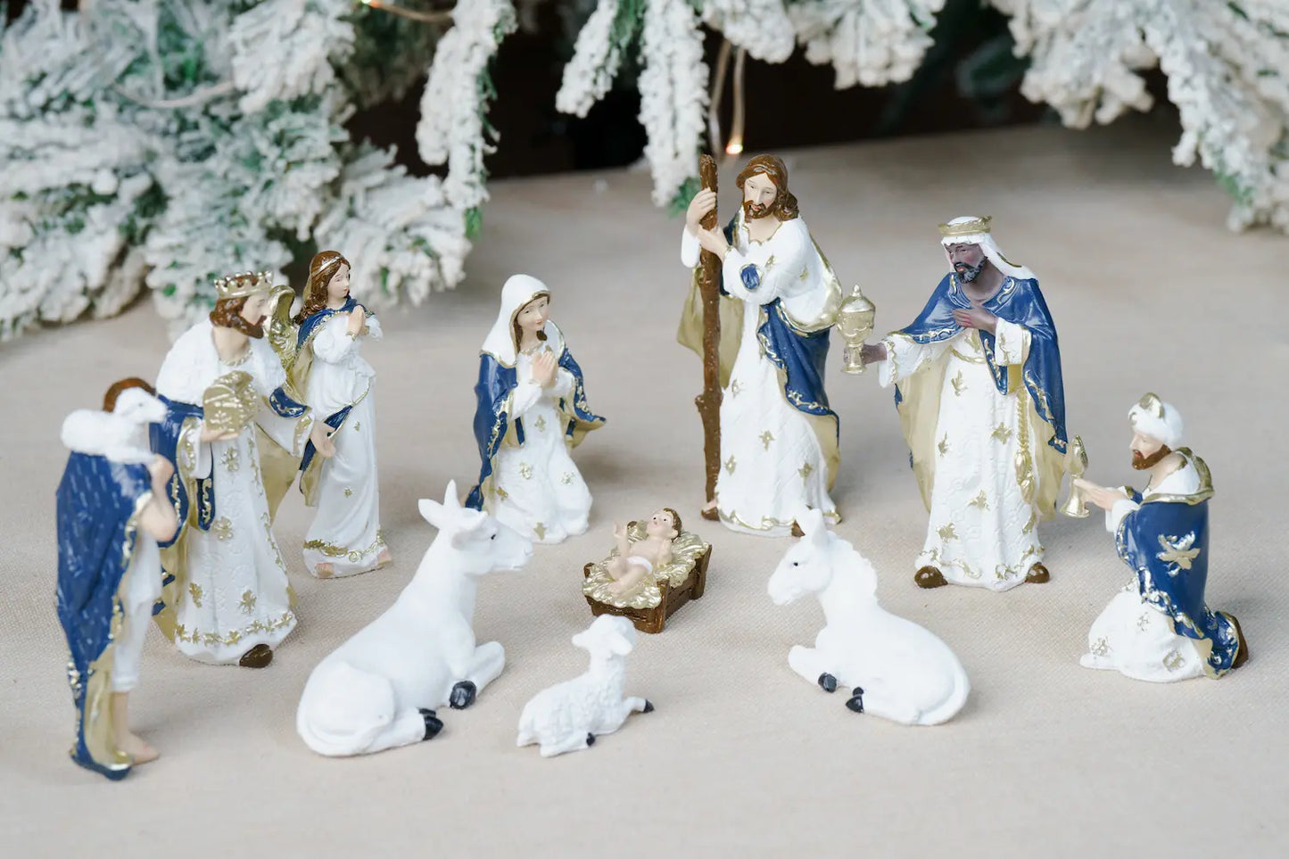 eleven piece blue white nativity set complete scene six inch