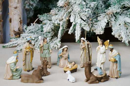 12-Piece Soft Neutral Nativity Scene Set – Hand-Painted Resin, 5.75″