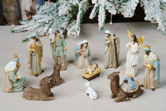 12-Piece Soft Neutral Nativity Scene Set – Hand-Painted Resin, 5.75″