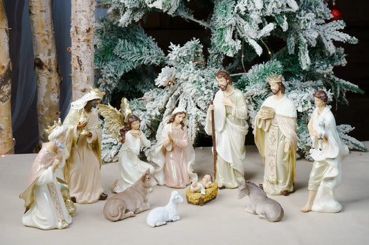 eleven piece ivory gold nativity set complete display