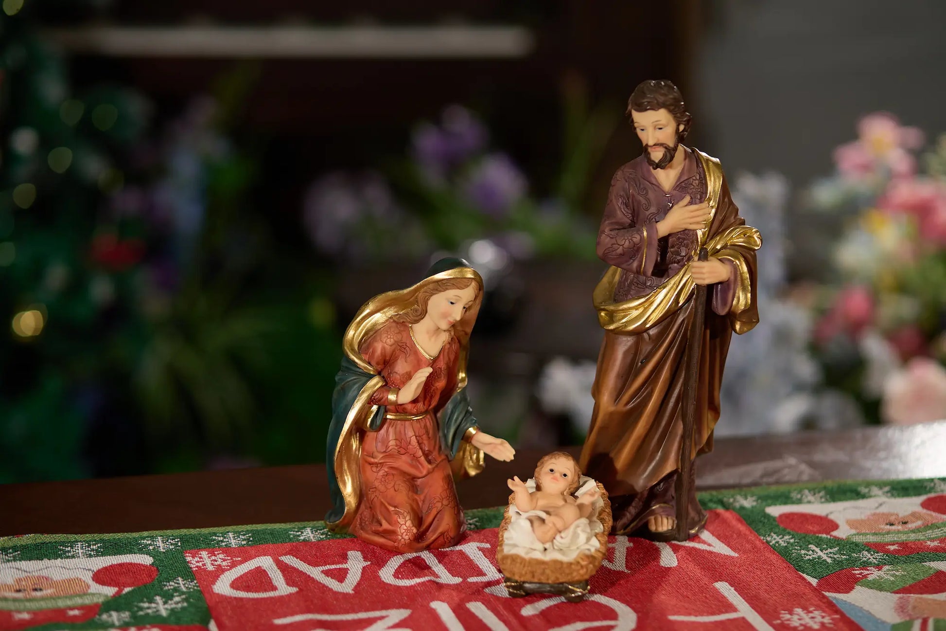 Holy Family figurines