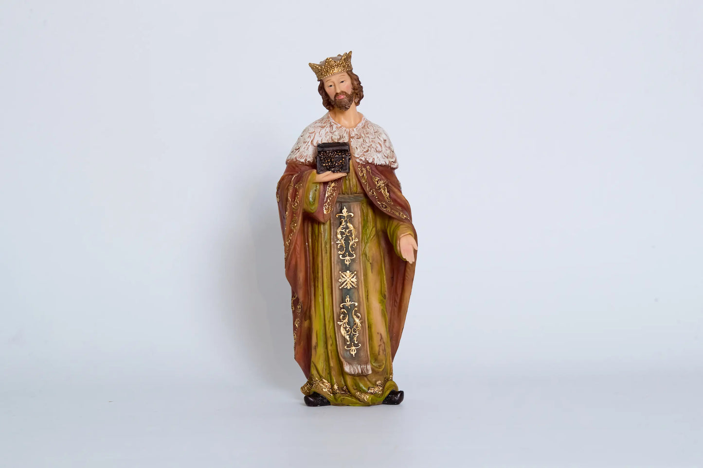 King Melchior Statue – Ornate figurine of the Wise Man holding a treasure chest, wearing crown and royal robes, religious nativity decor