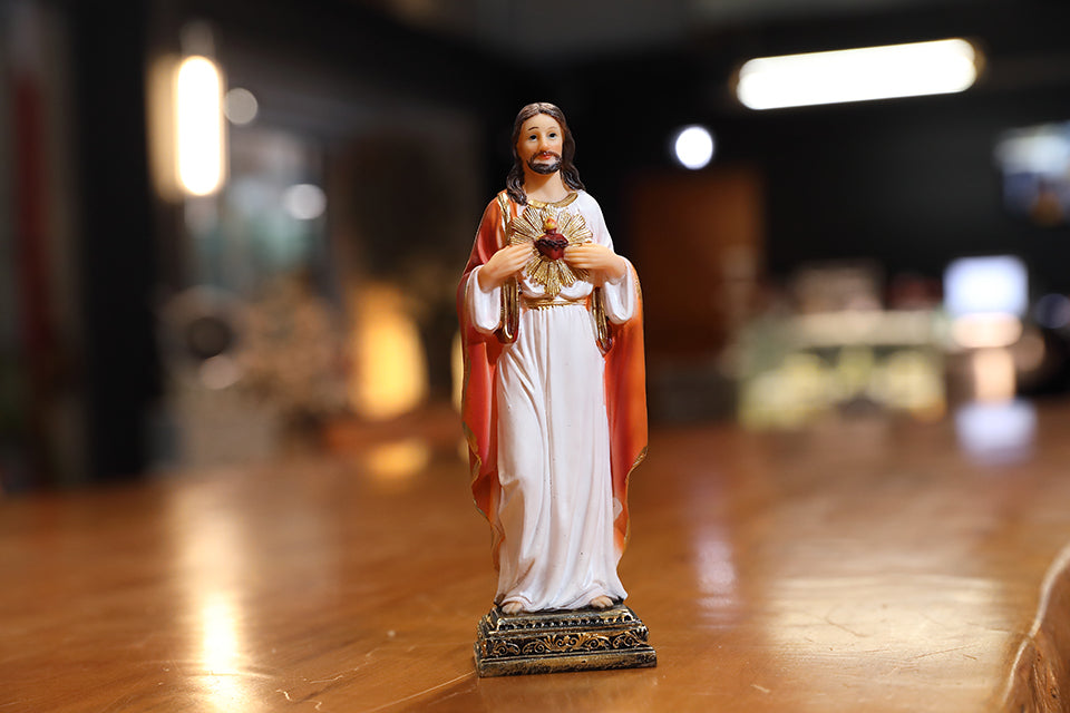 Zayton Jesus Statue Sacred Heart Figure Resin Sculpture Savior Figurine Catholic Christian Religious Gift Home Chapel Decoration