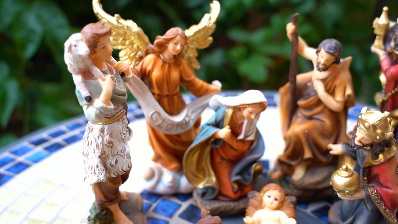 Zayton Nativity Scene Set Baby Jesus Manger Christmas Crib Figurines Miniatures Ornament Church Statue Xmas Gift Home Decoration