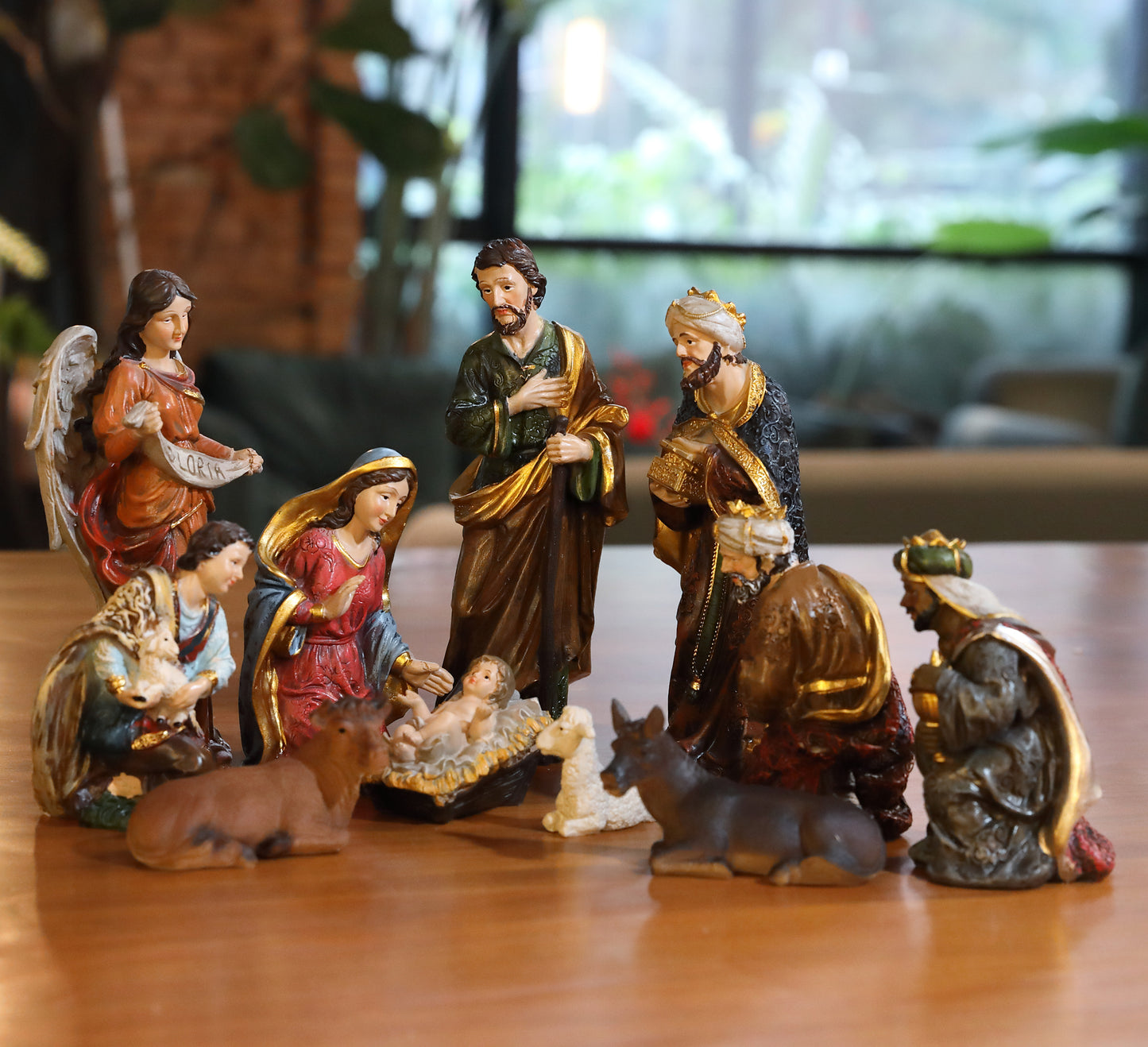 11 Piece Nativity Set, Hand-Painted Resin Christmas Figurines - Indoor Nativity Scene with Holy Family, Three Kings, Angel & Animals